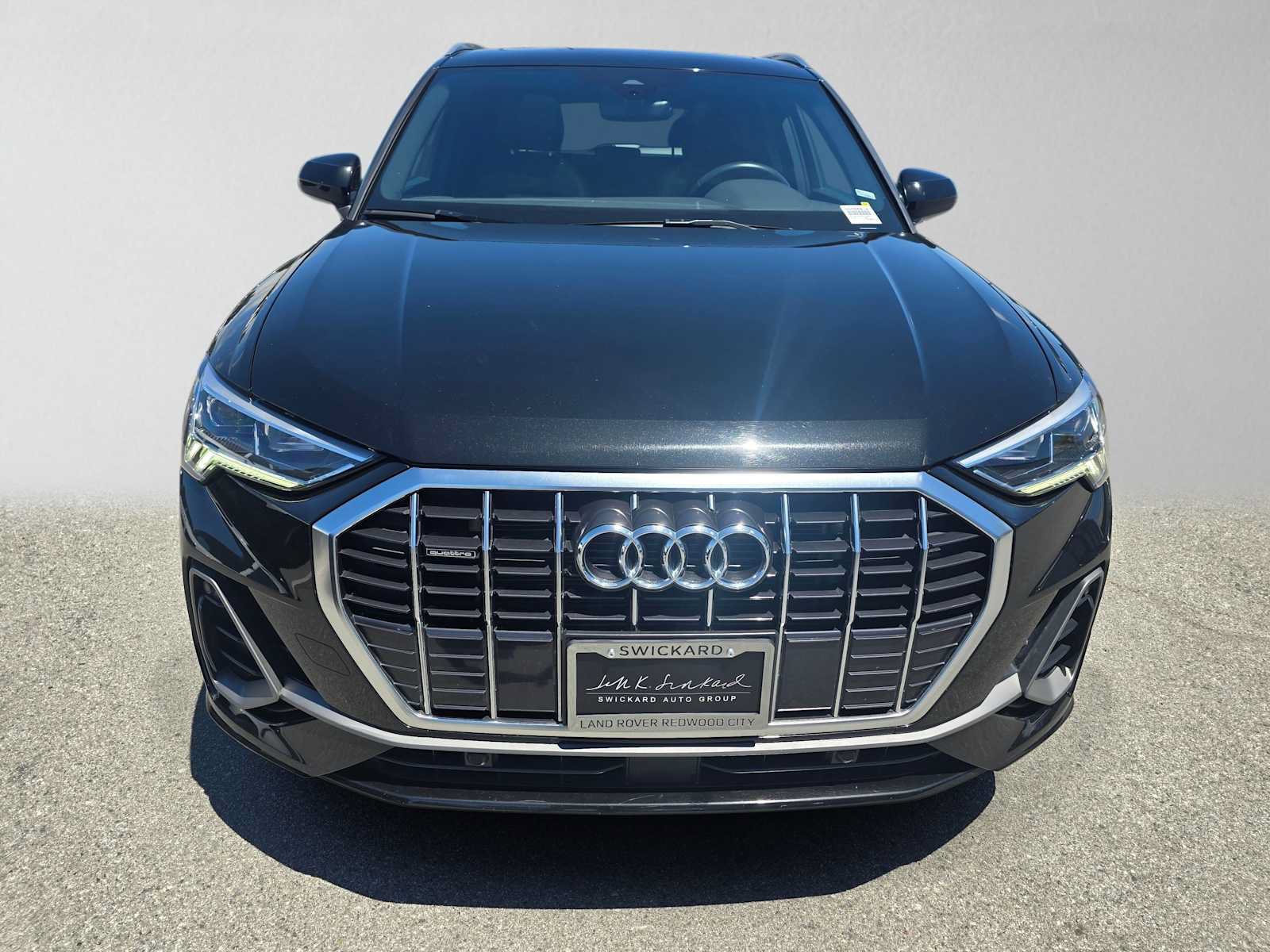 Used 2025 Audi Q3 2.0T Premium AWD/4WD image 8