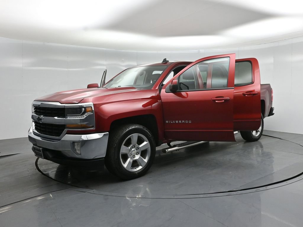 Used 2018 Chevrolet Silverado 1500 LT w/ All Star Edition image 27