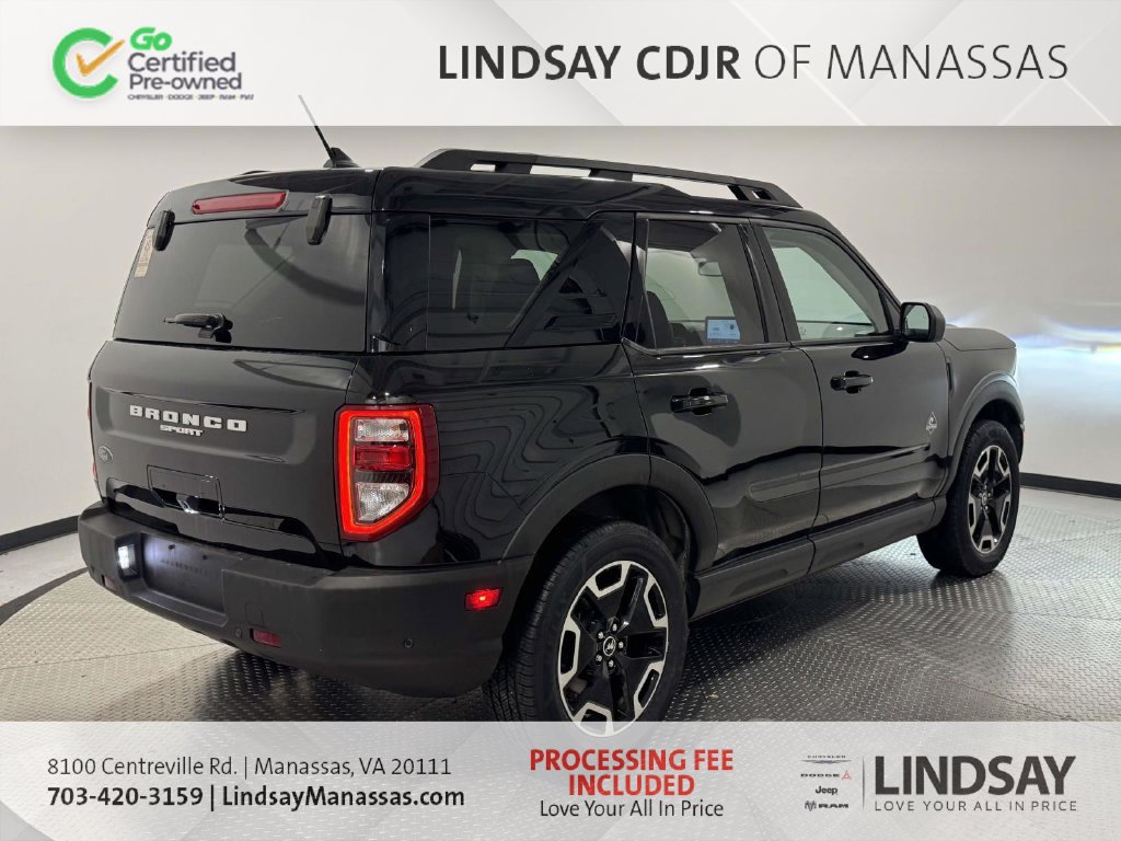 Used 2023 Ford Bronco Sport Outer Banks w/ Tech Package AWD/4WD image 8