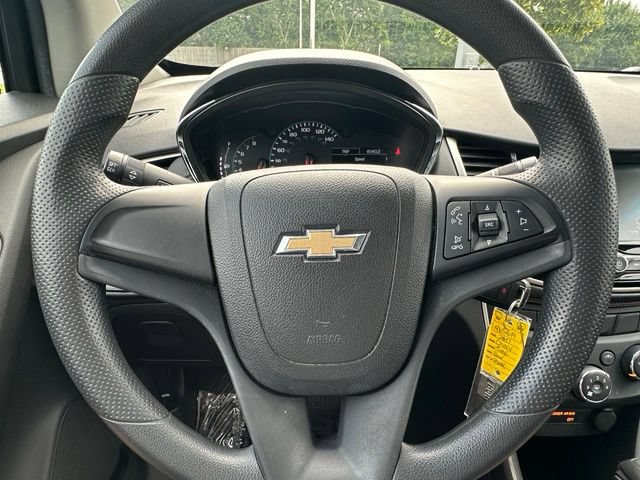 Used 2017 Chevrolet Trax LS AWD/4WD image 41