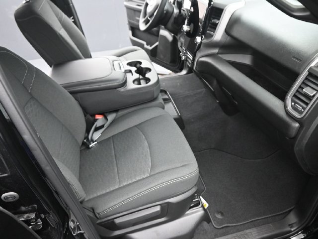 New 2026 RAM 3500 Tradesman AWD/4WD image 17