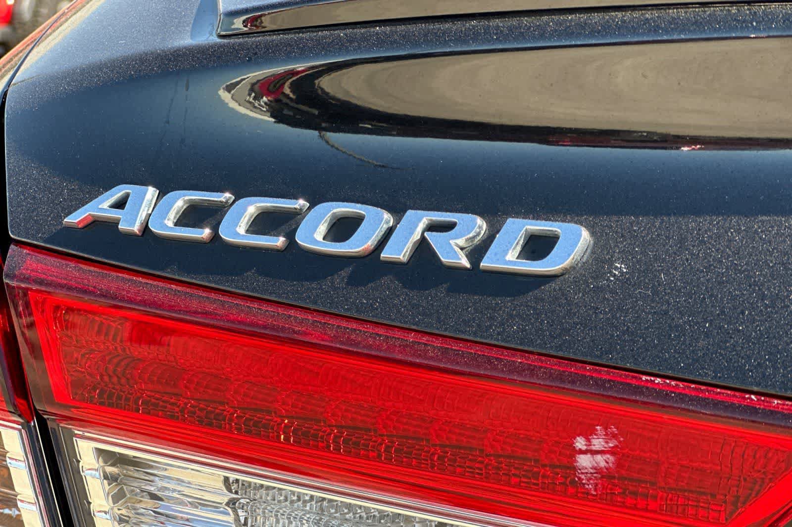 Used 2020 Honda Accord Sport image 16