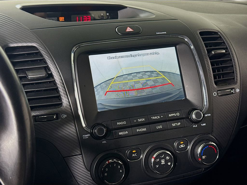 Used 2017 Kia Forte S image 13