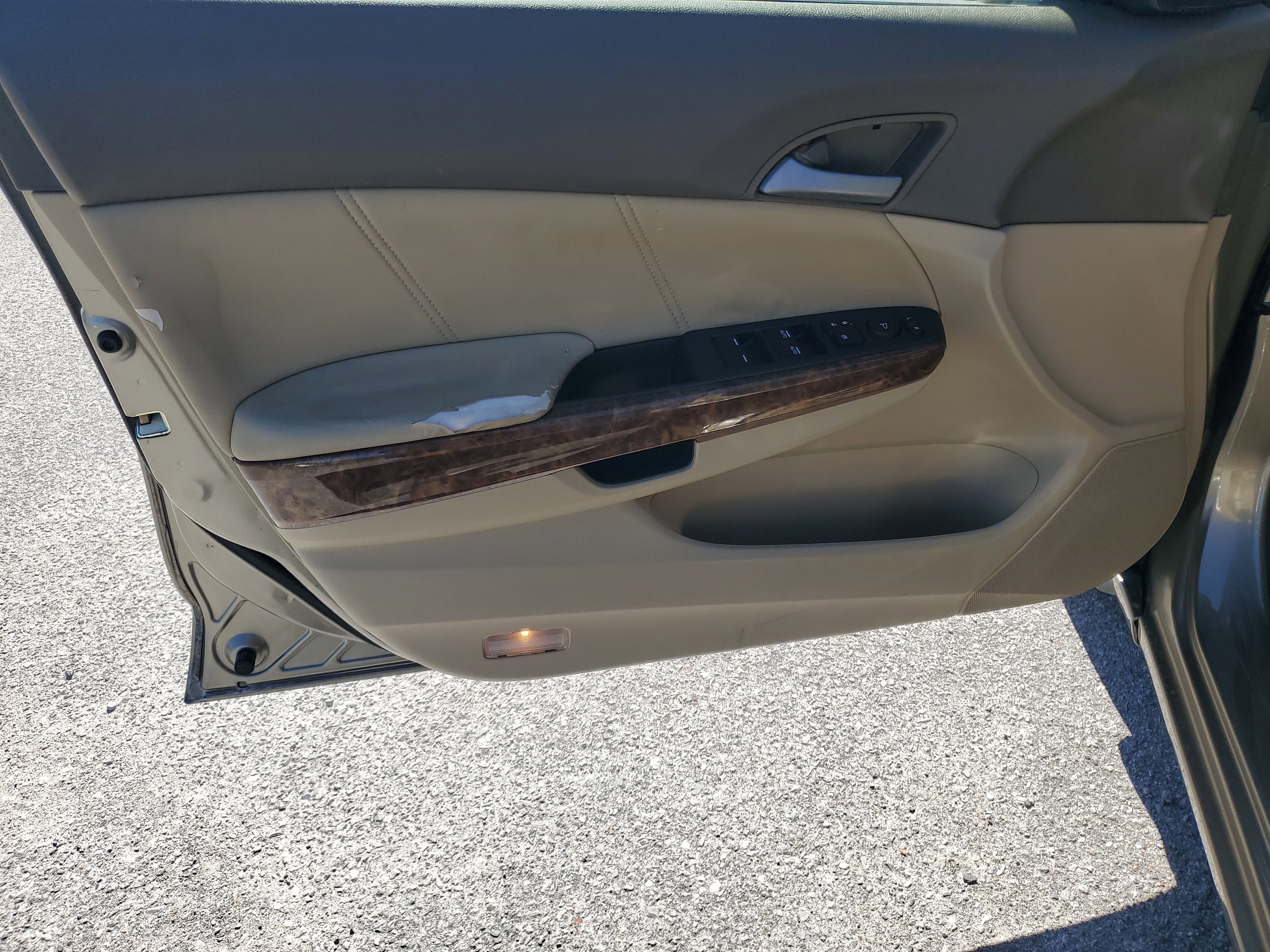 Used 2009 Honda Accord EX-L image 14