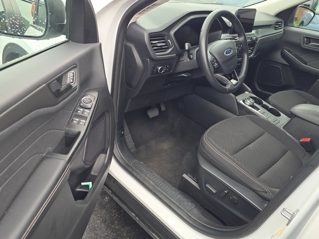 Used 2024 Ford Escape Active FWD image 5