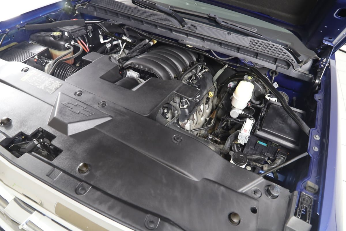 Used 2019 Chevrolet Silverado 1500 LT w/ All Star Edition AWD/4WD image 17