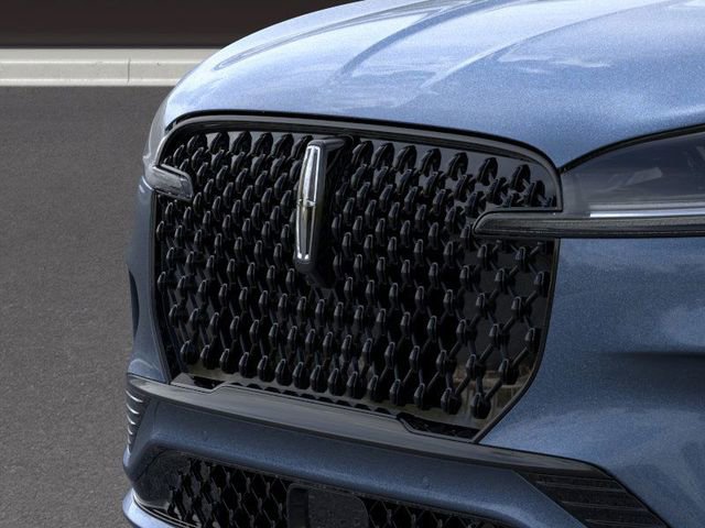 New 2026 Lincoln Aviator AWD w/ Jet Appearance Package image 17