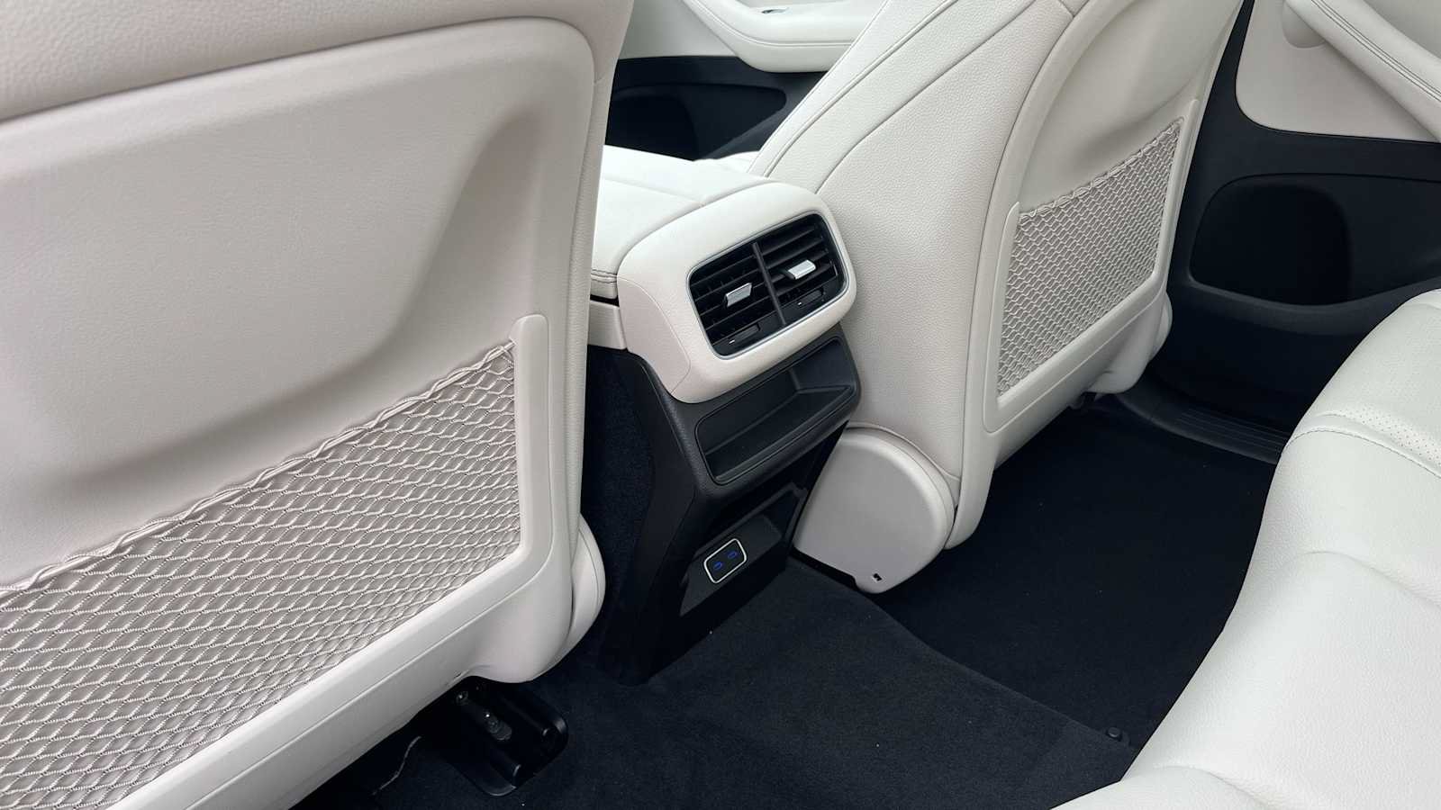 New 2026 Mercedes-Benz GLE 350 4MATIC image 39
