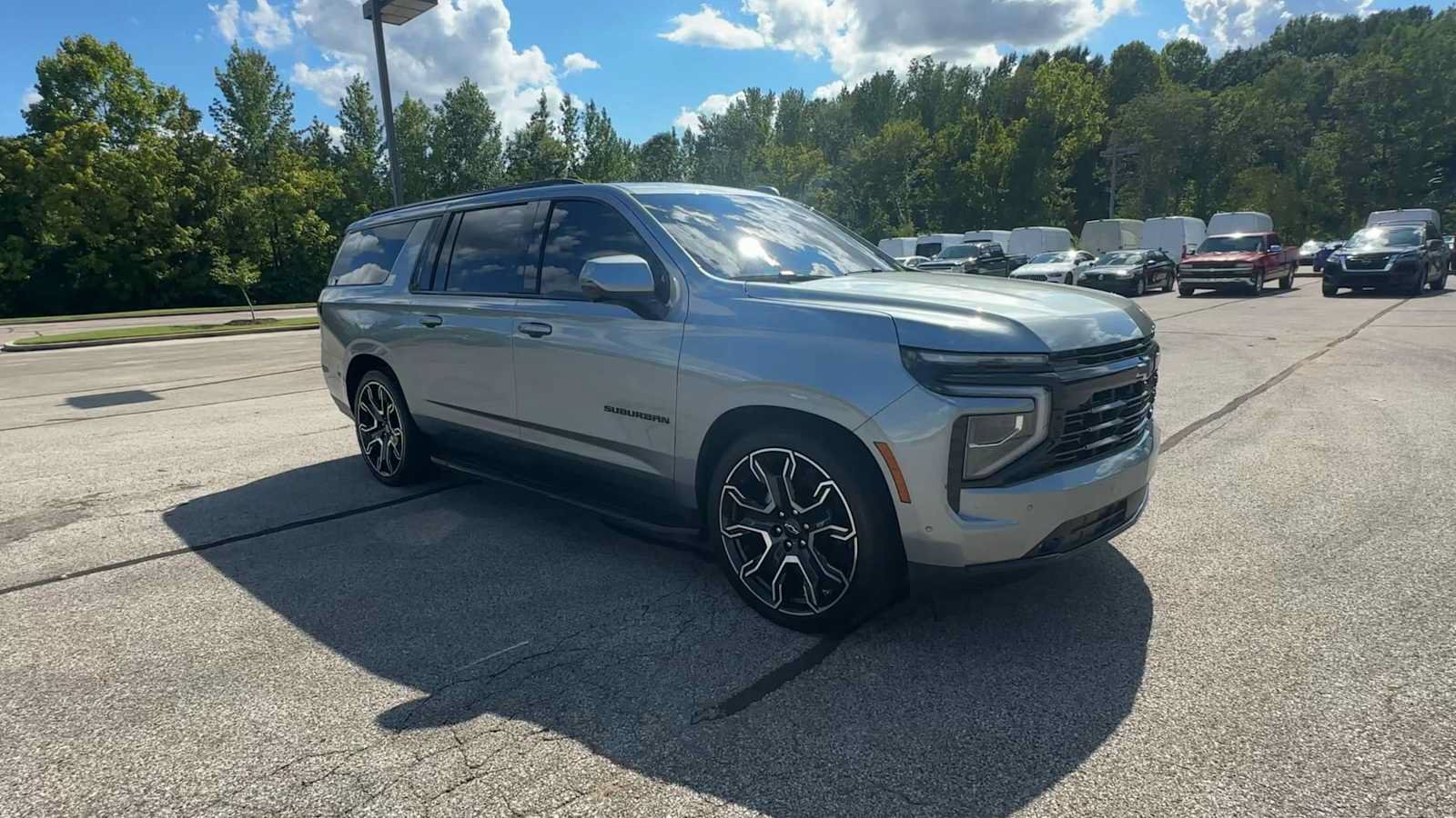 Certified 2025 Chevrolet Suburban RST w/ Advanced Technology Package AWD/4WD image 2