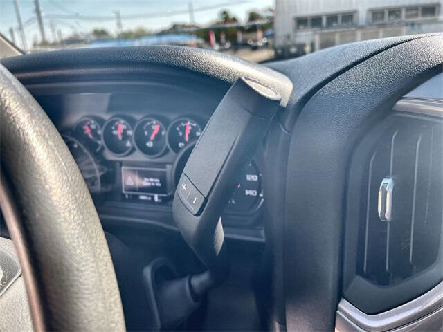 Used 2024 Chevrolet Silverado 1500 Custom image 14