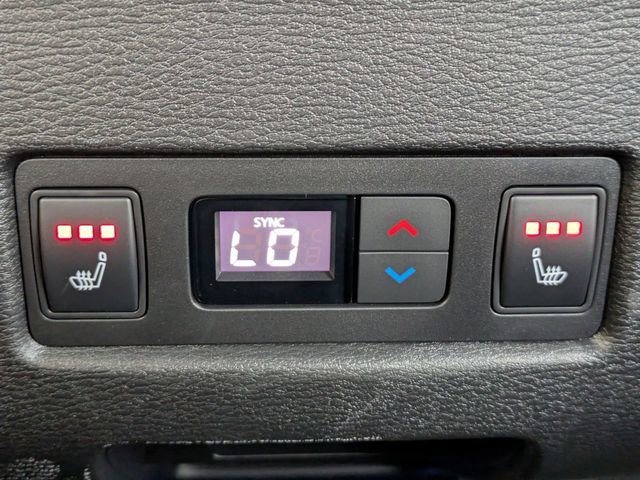 New 2025 Mitsubishi Outlander SEL AWD/4WD image 16