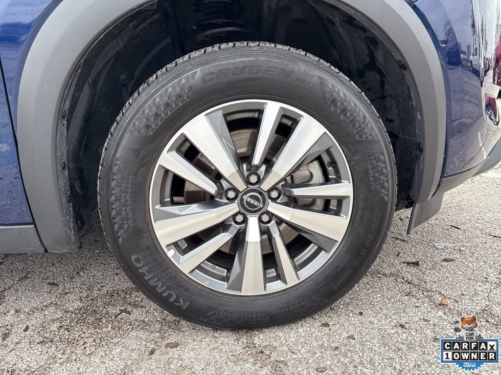 Used 2025 Nissan Pathfinder SL FWD image 41
