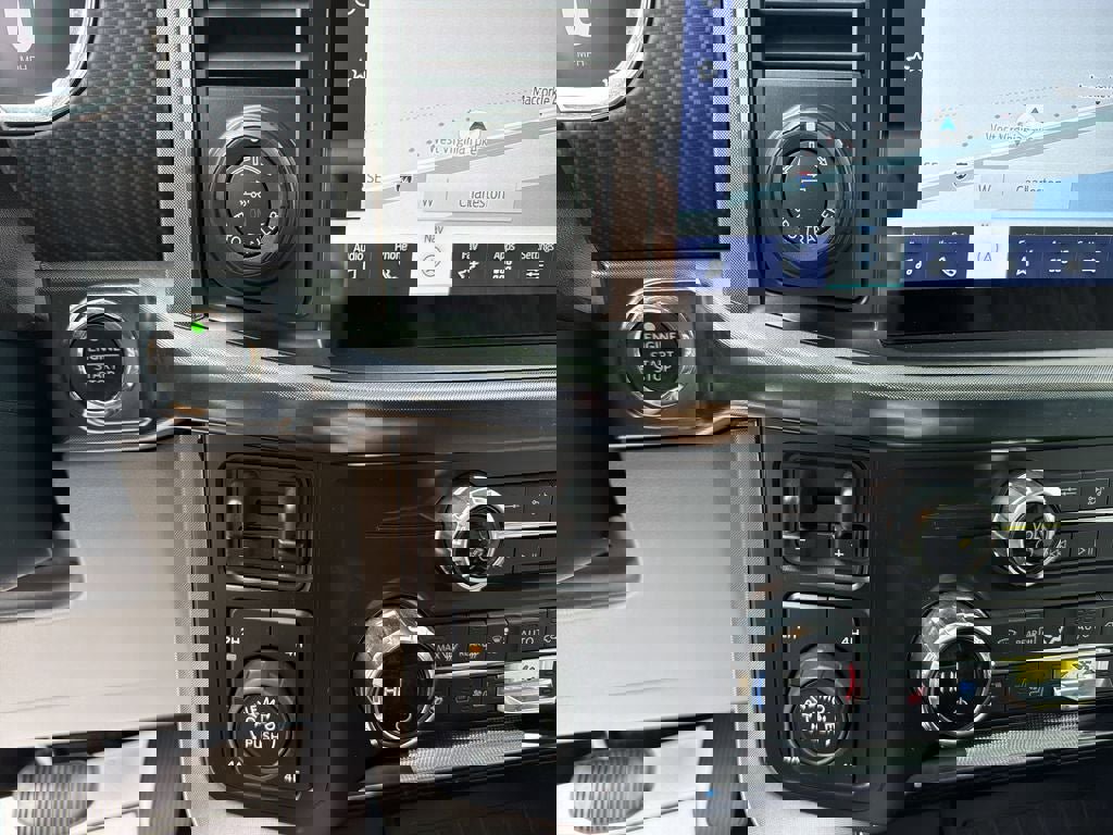 Used 2021 Ford F150 Limited image 25