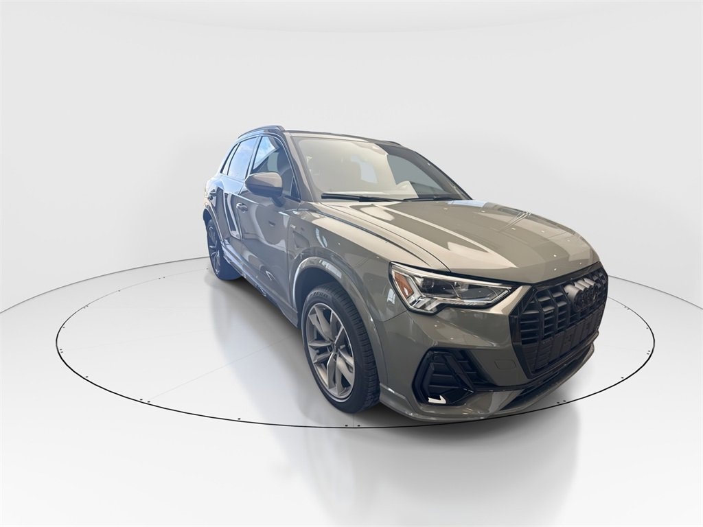 New 2025 Audi Q3 2.0T Premium image 2