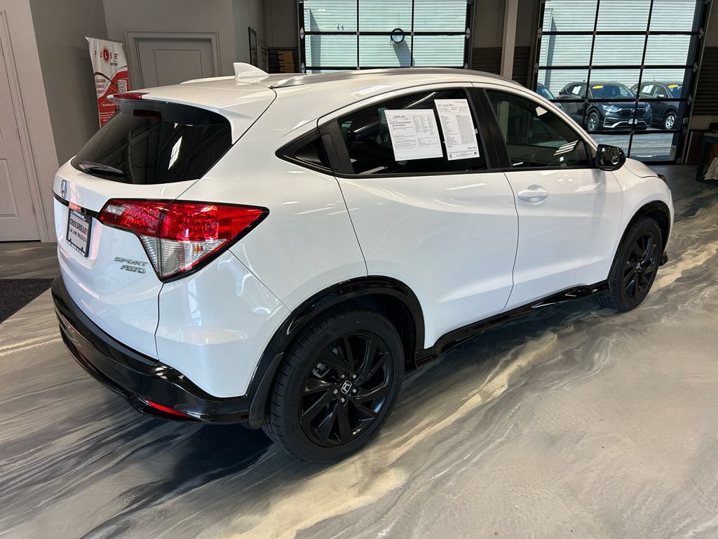 Used 2021 Honda HR-V Sport image 28