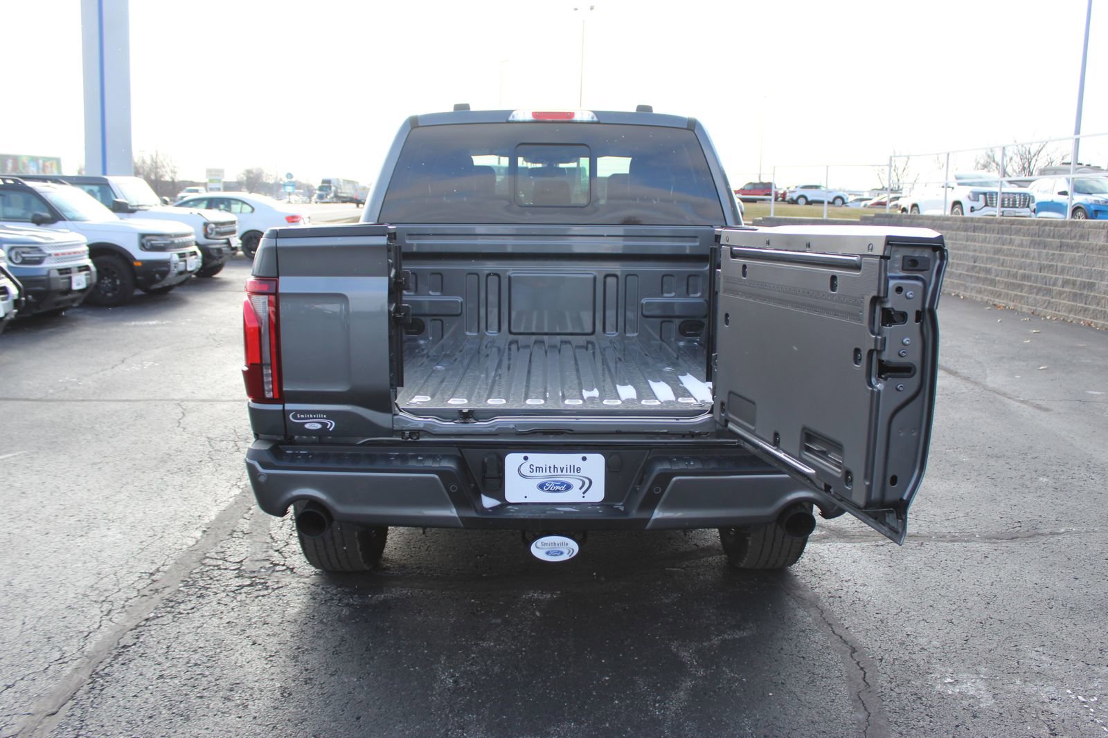 New 2025 Ford F150 Lariat w/ Equipment Group 501A Mid image 19