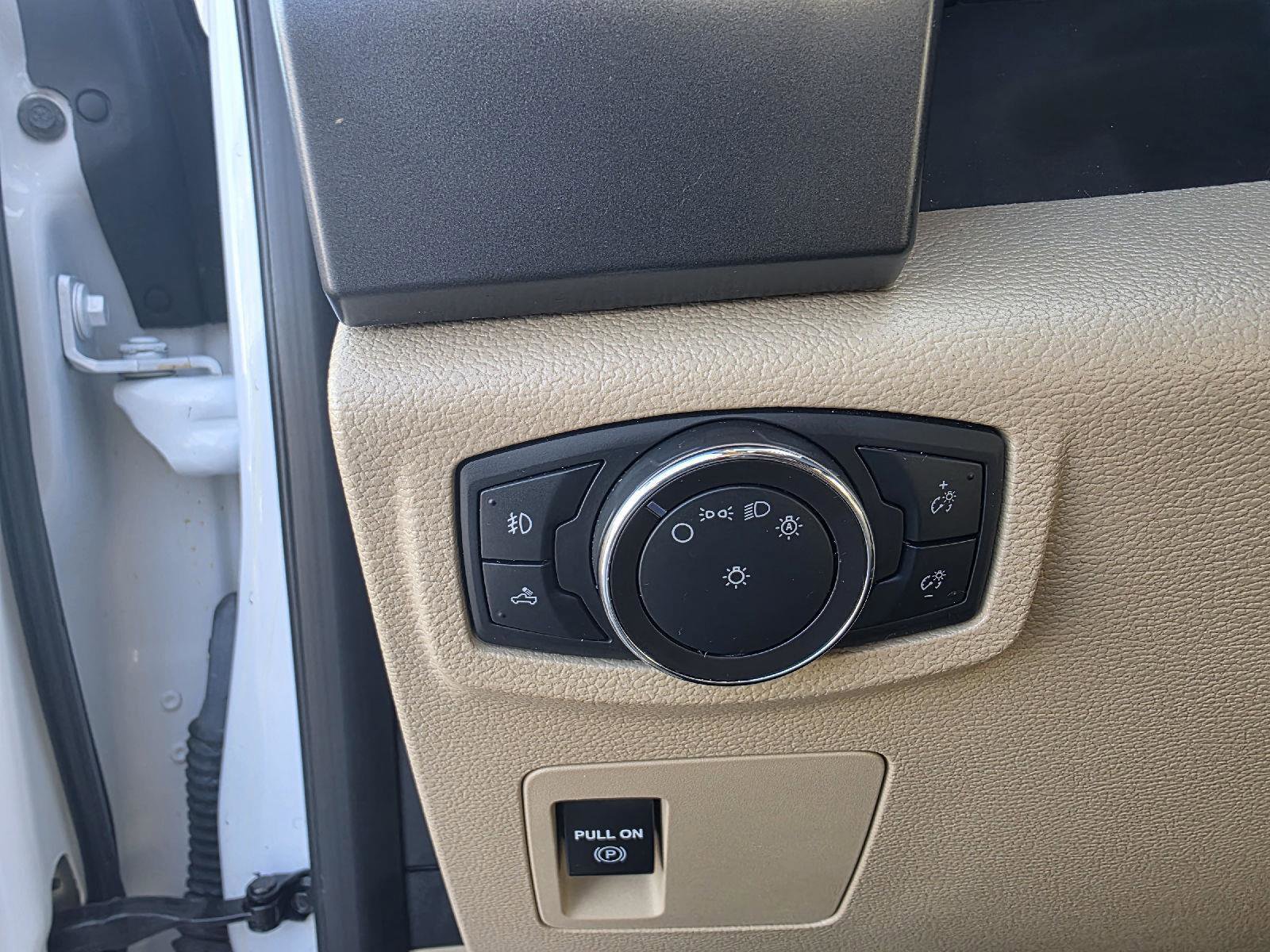 Used 2018 Ford F150 XLT image 12