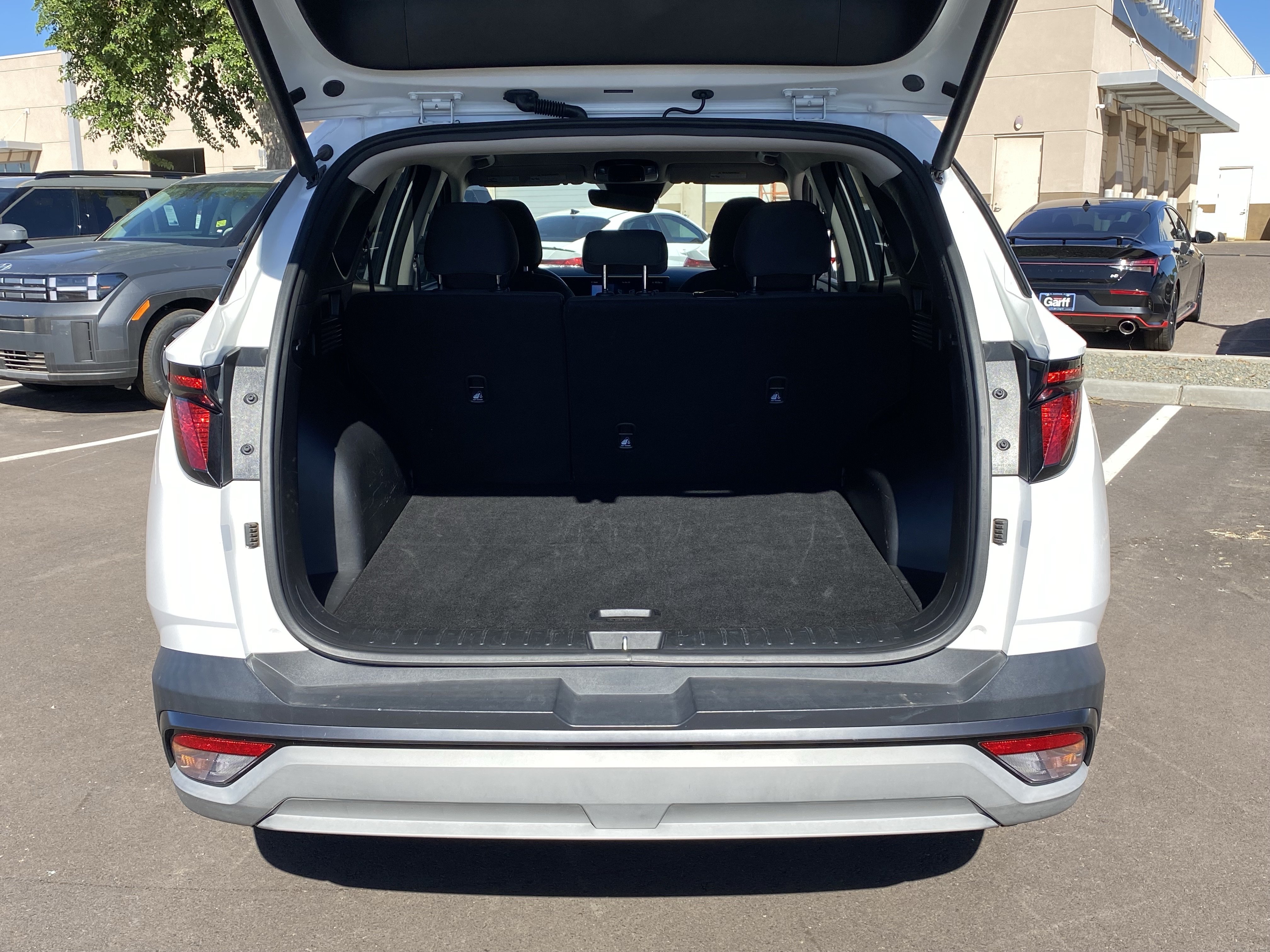 Used 2025 Hyundai Tucson SEL FWD image 14