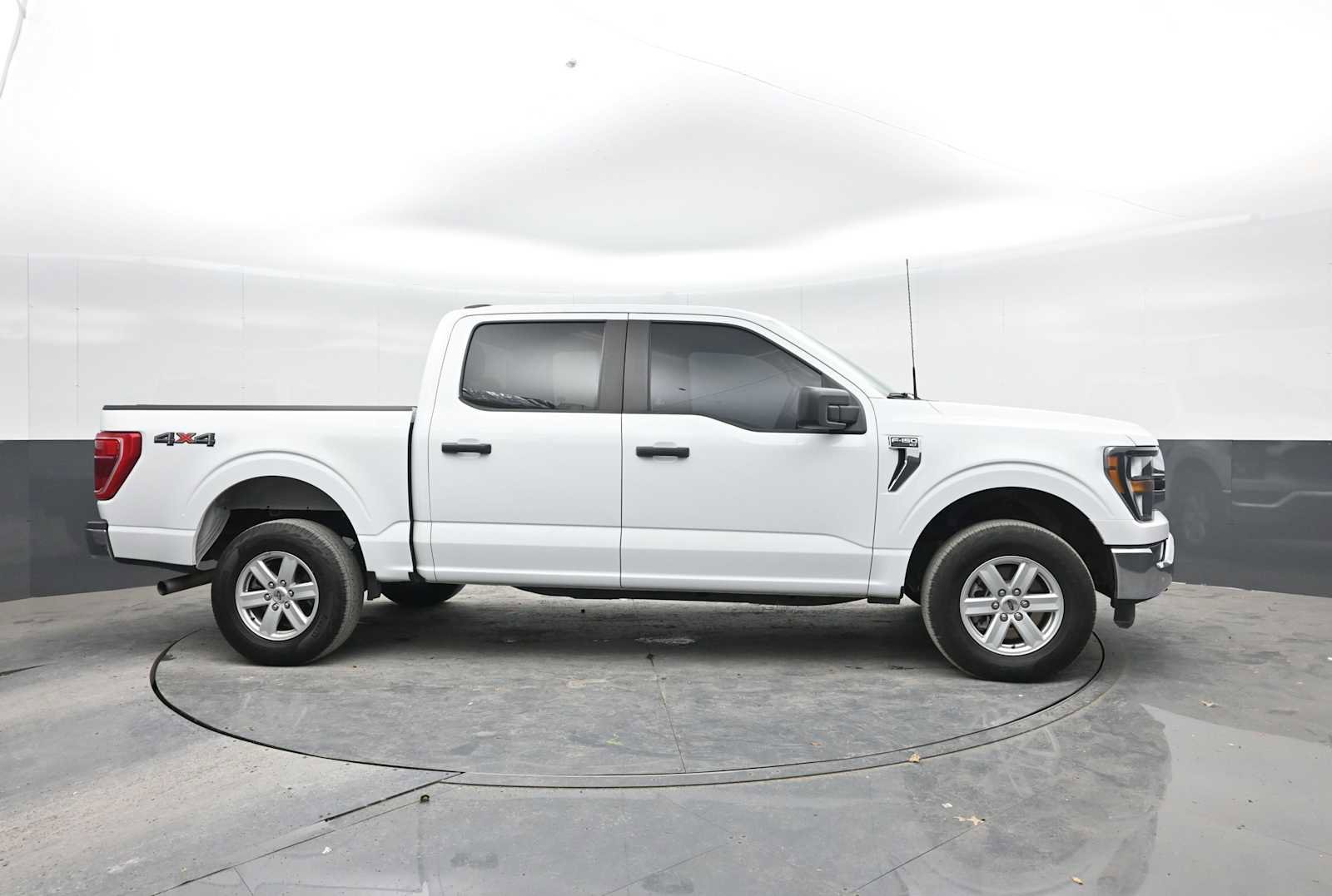 Used 2023 Ford F150 XLT image 9