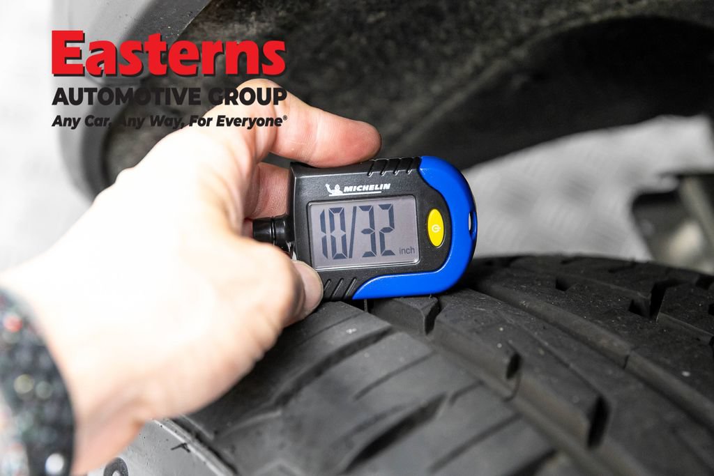 Used 2023 Jeep Grand Cherokee 4WD 4xe image 32