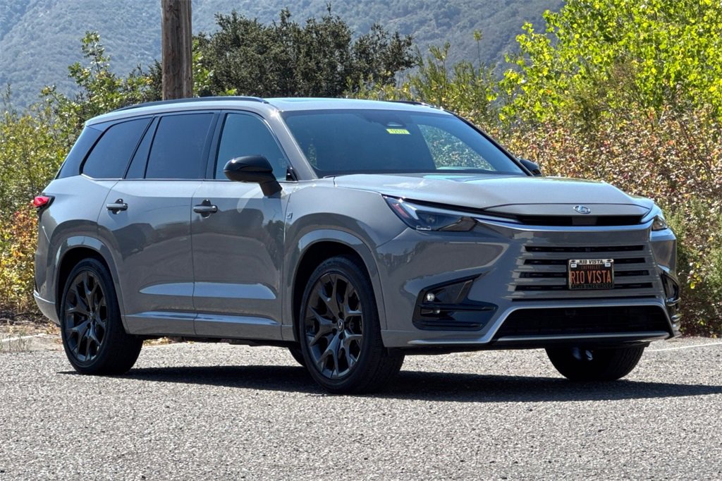 Used 2024 Lexus TX 500h AWD image 2