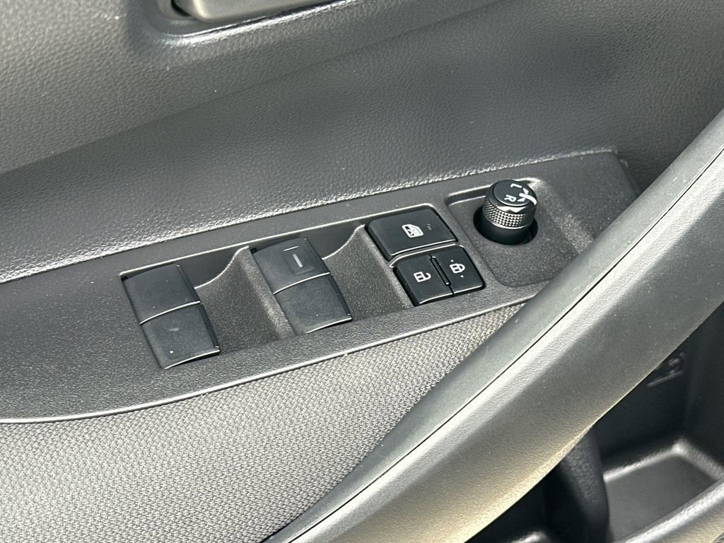 Used 2025 Toyota Corolla LE w/ LE Premium Package image 17