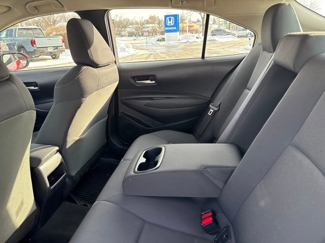 Used 2021 Toyota Corolla LE image 19