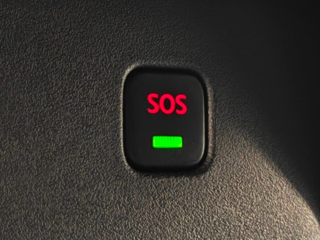 Used 2024 Nissan Frontier PRO-4X w/ Off-Road Protection Package image 11