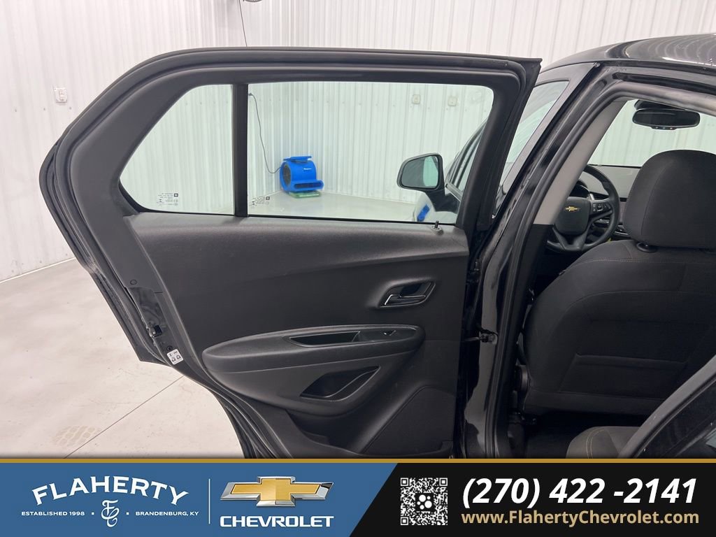 Used 2018 Chevrolet Trax LS image 10