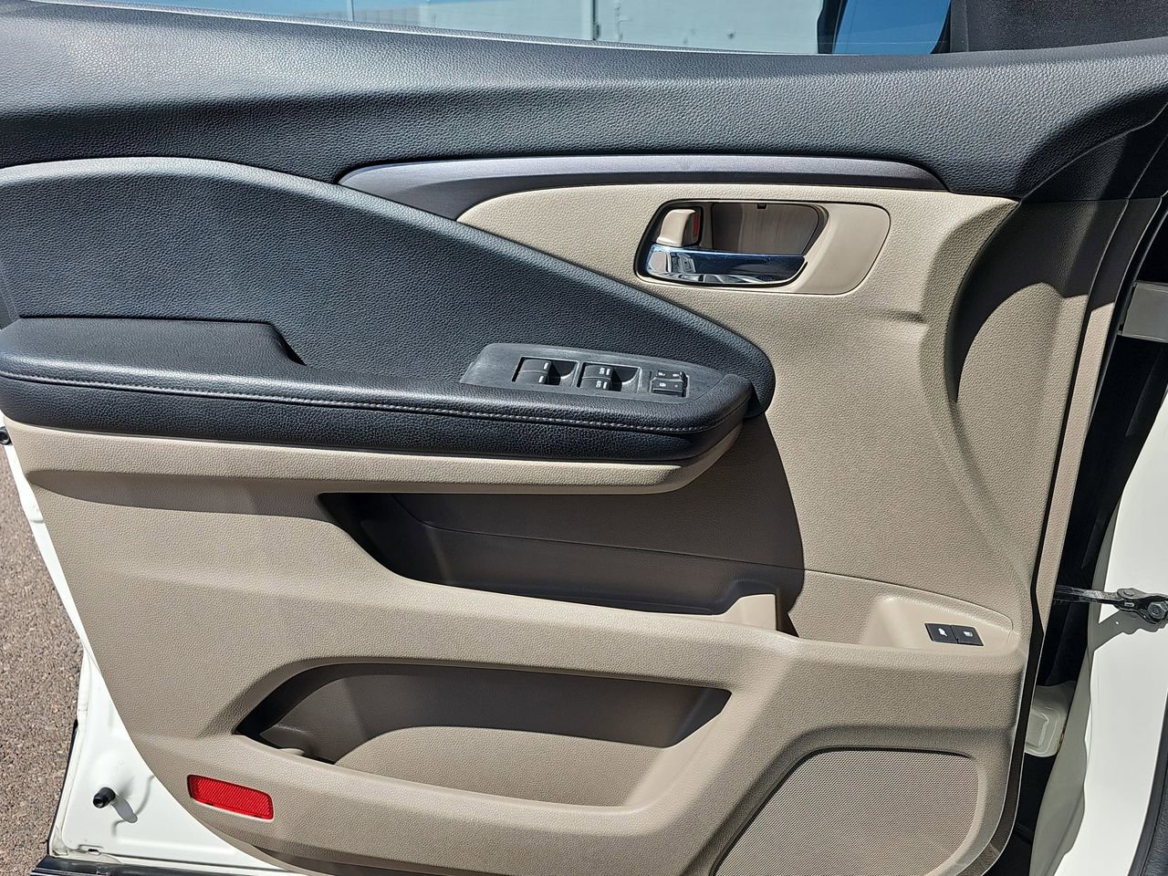 Used 2016 Honda Pilot EX-L image 26