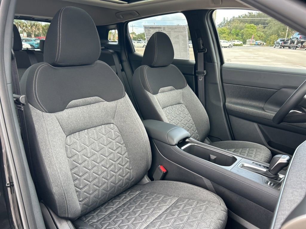 New 2026 Nissan Kicks SV w/ SV Premium Package FWD image 42