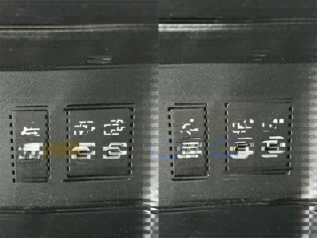 Used 2025 Toyota Camry SE image 23