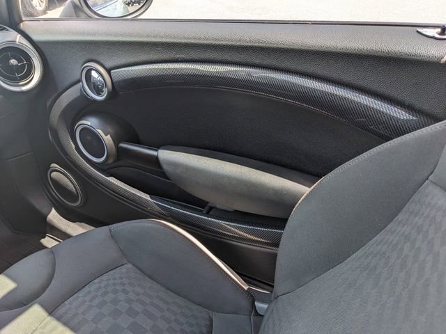 Used 2013 MINI Cooper S FWD image 17