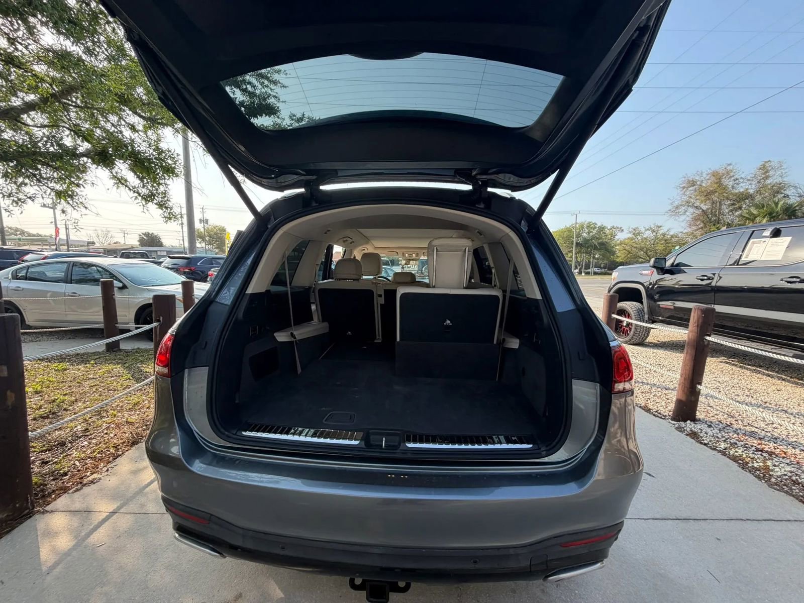 Used 2020 Mercedes-Benz GLS 580 4MATIC image 10