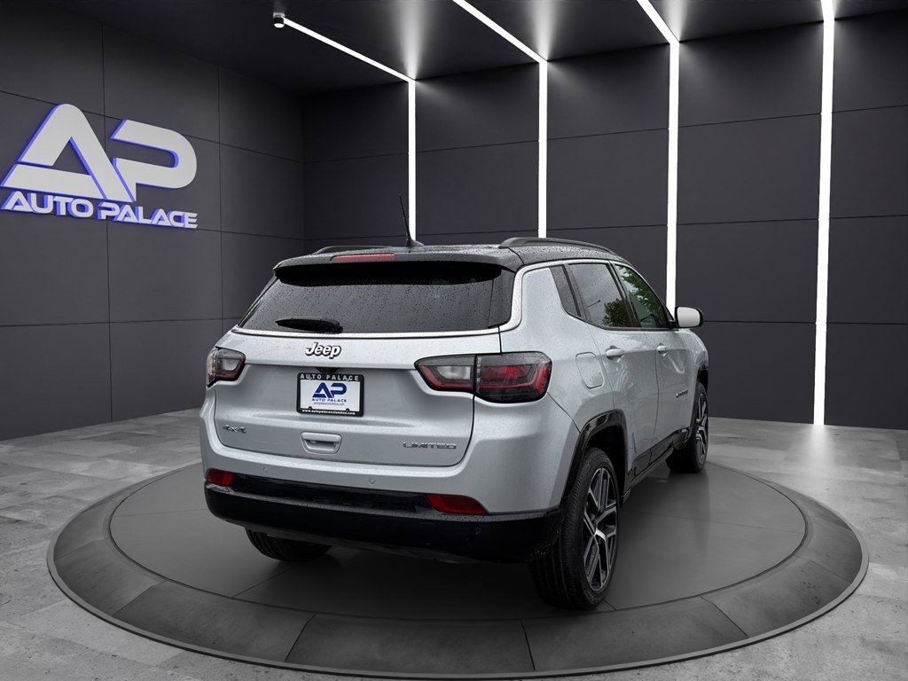 Used 2025 Jeep Compass Limited w/ Elite Group AWD/4WD image 6