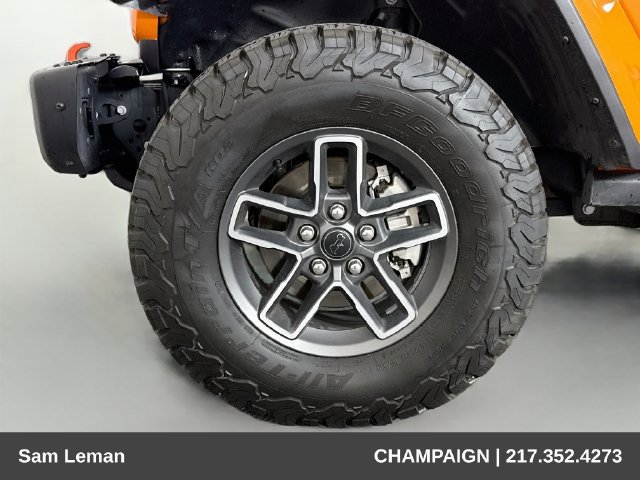 Used 2025 Jeep Gladiator Mojave AWD/4WD image 29