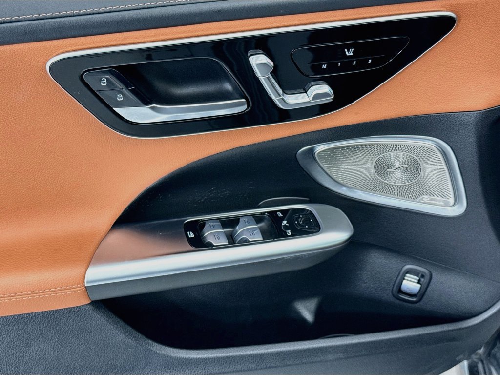 Certified 2024 Mercedes-Benz C 300 Sedan image 22