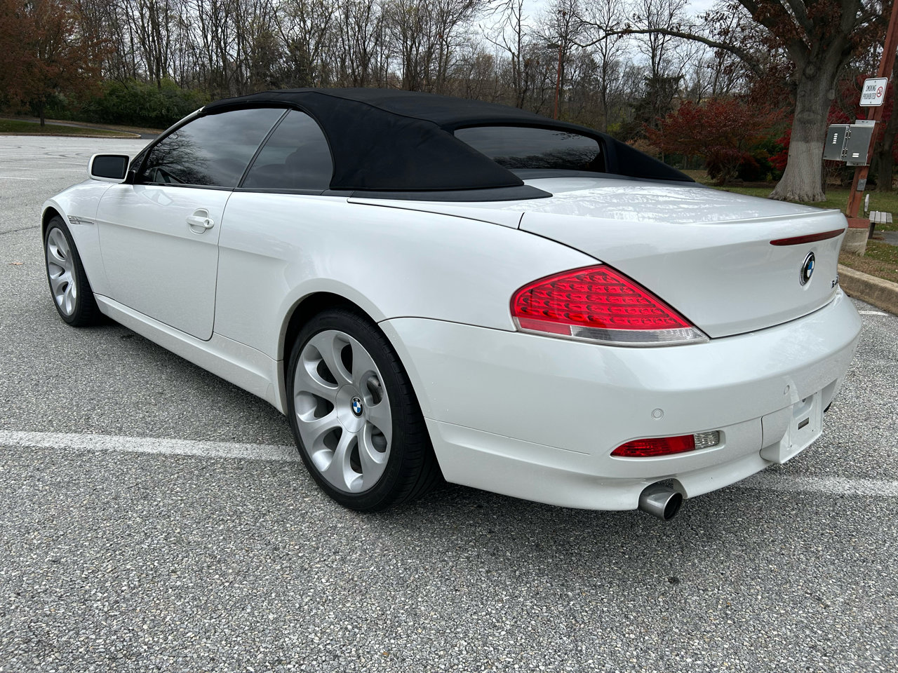 Used 2005 BMW 645Ci Convertible image 7