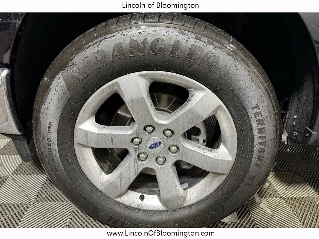 Used 2022 Ford F150 Lariat w/ Equipment Group 502A High image 10