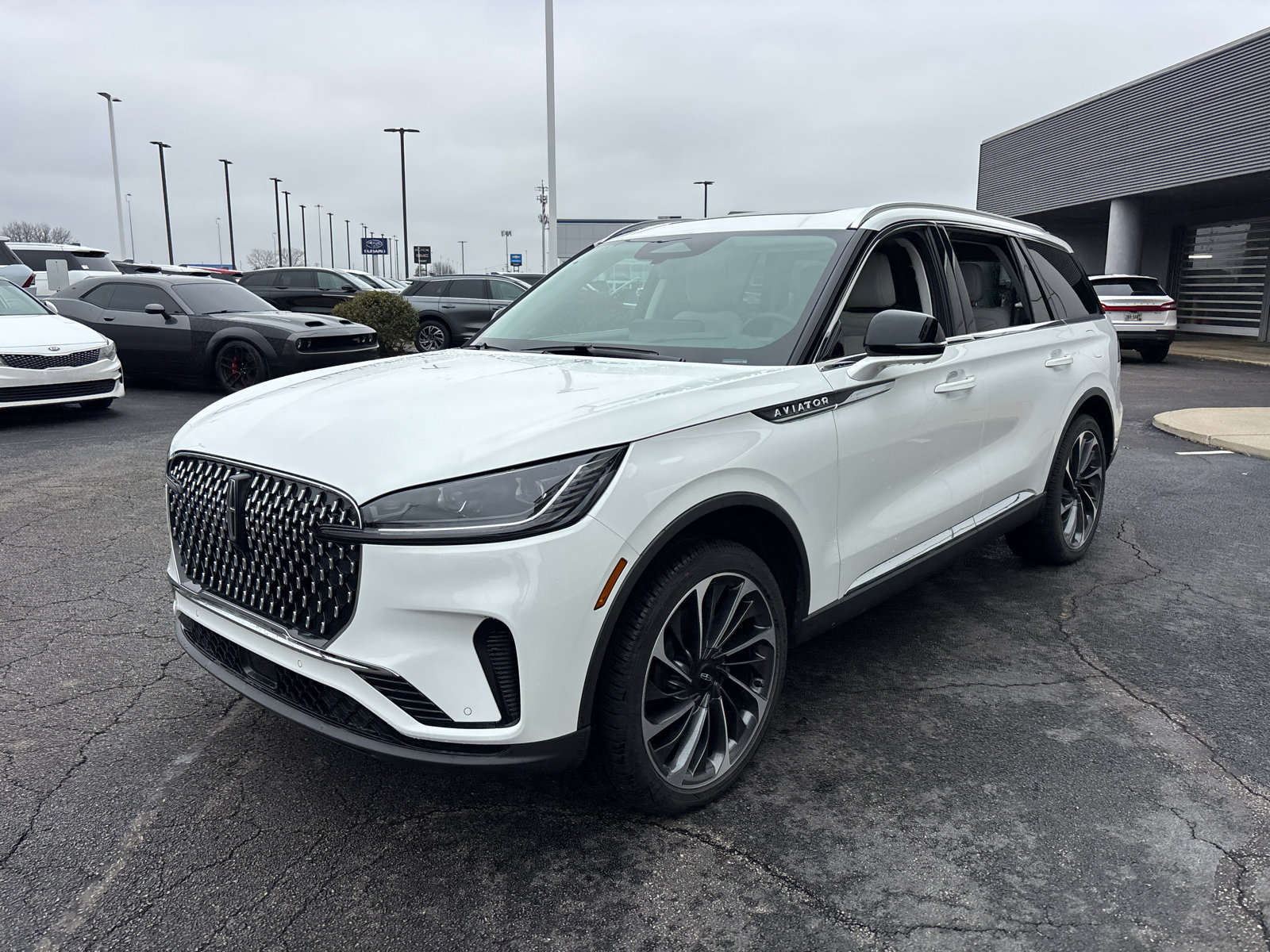 New 2026 Lincoln Aviator Reserve w/ Illumination Package image 3