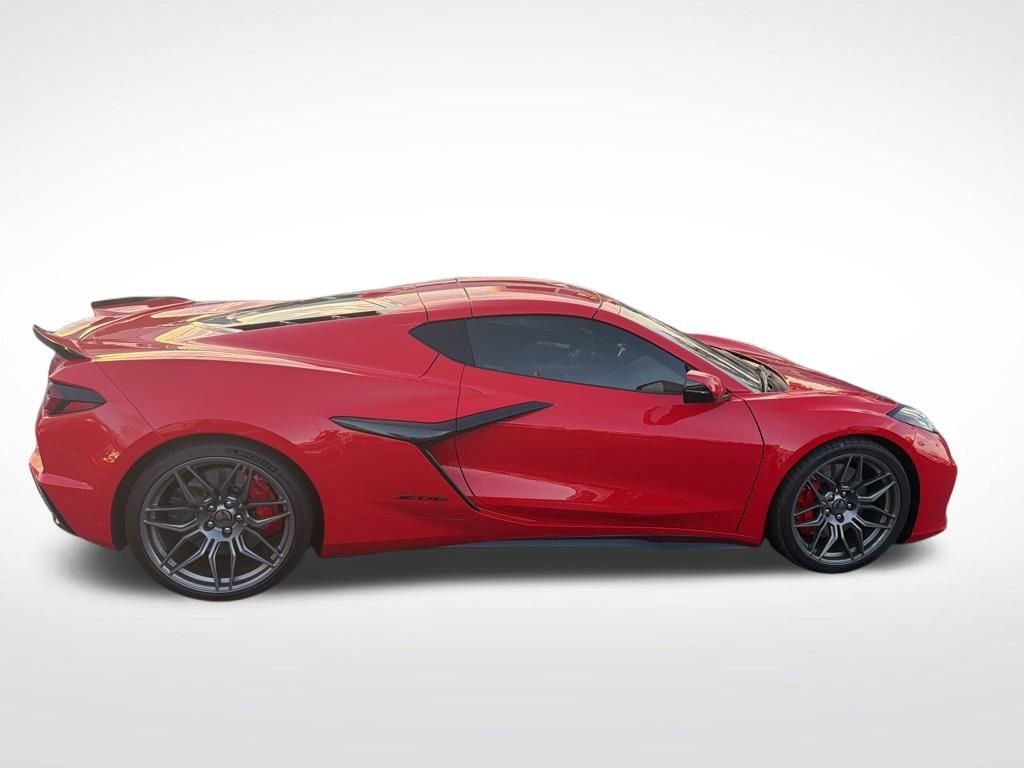 Used 2024 Chevrolet Corvette Z06 image 4