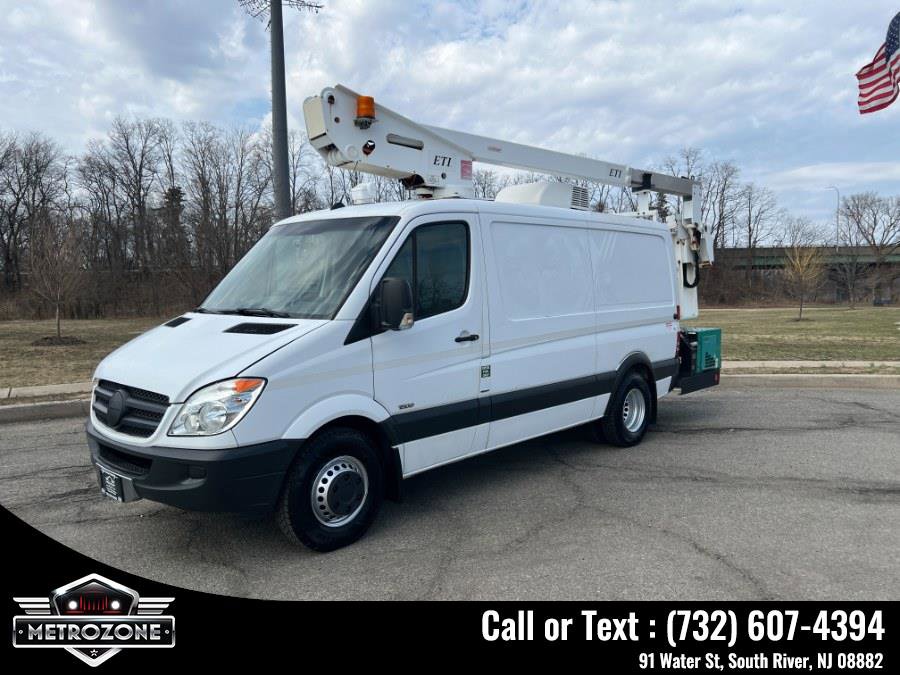Used 2012 Mercedes-Benz Sprinter 3500 w/ High Idle Fixed Pkg image 12