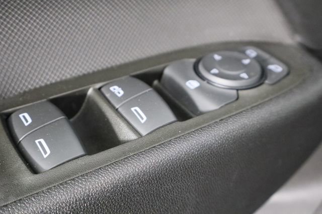 Used 2022 Chevrolet Equinox RS image 22