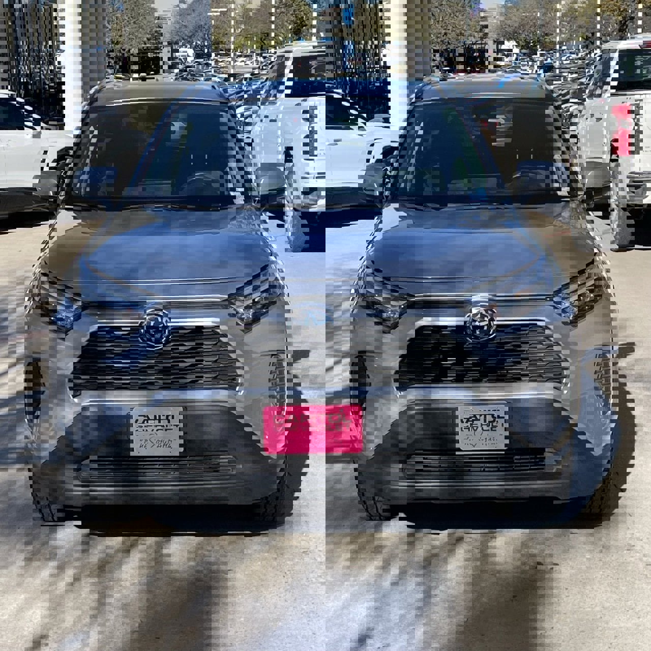 Used 2025 Toyota RAV4 XLE image 7