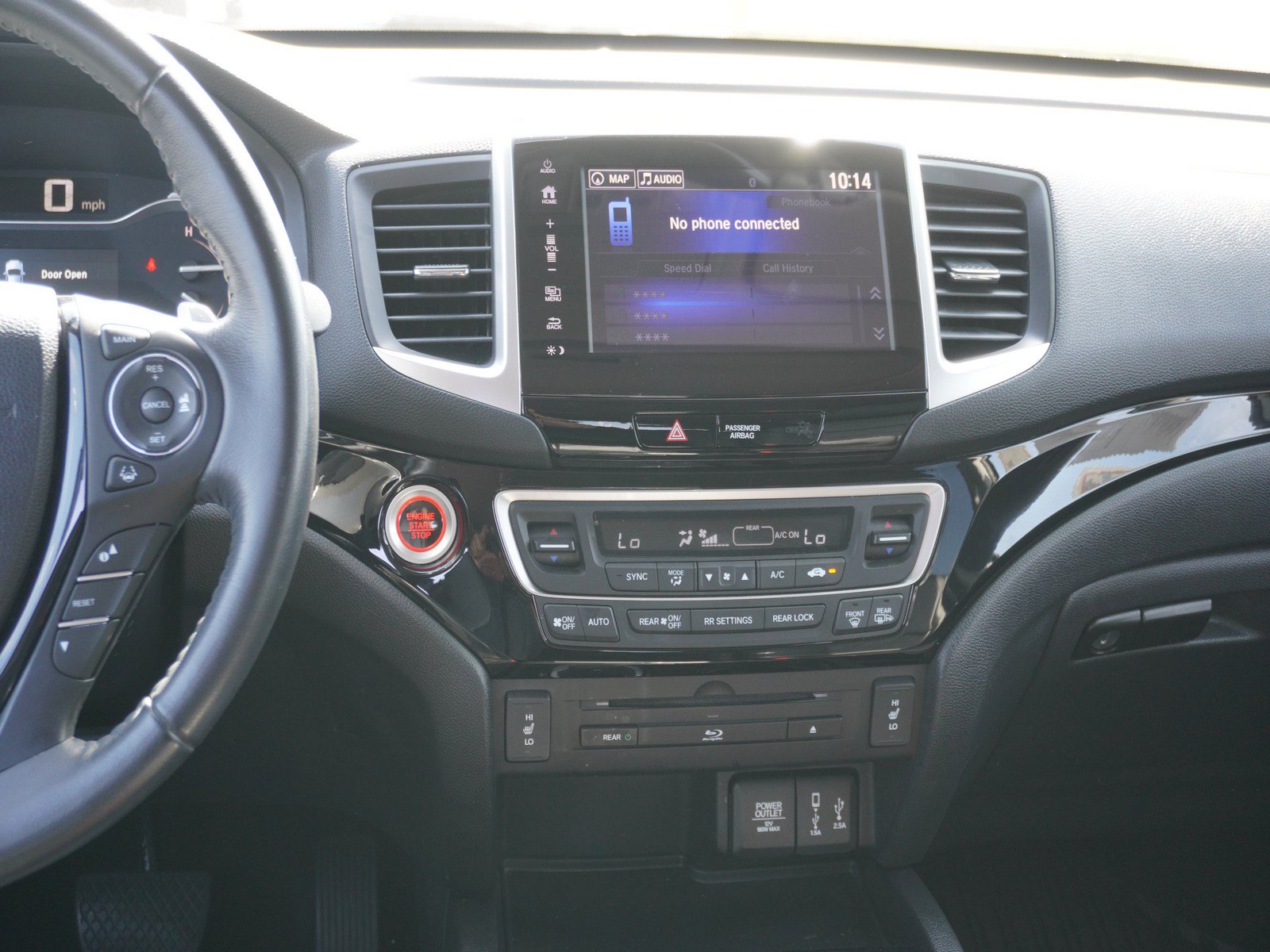 Used 2018 Honda Pilot Touring image 19