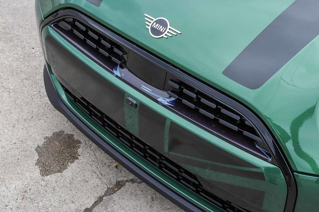 New 2026 MINI Cooper 2-Door Hardtop image 9