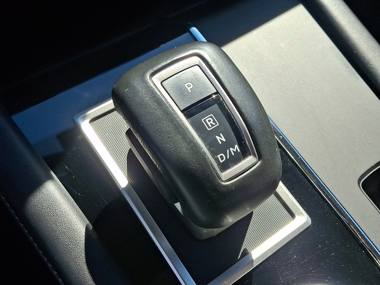 Used 2023 Mitsubishi Outlander SE AWD/4WD image 14