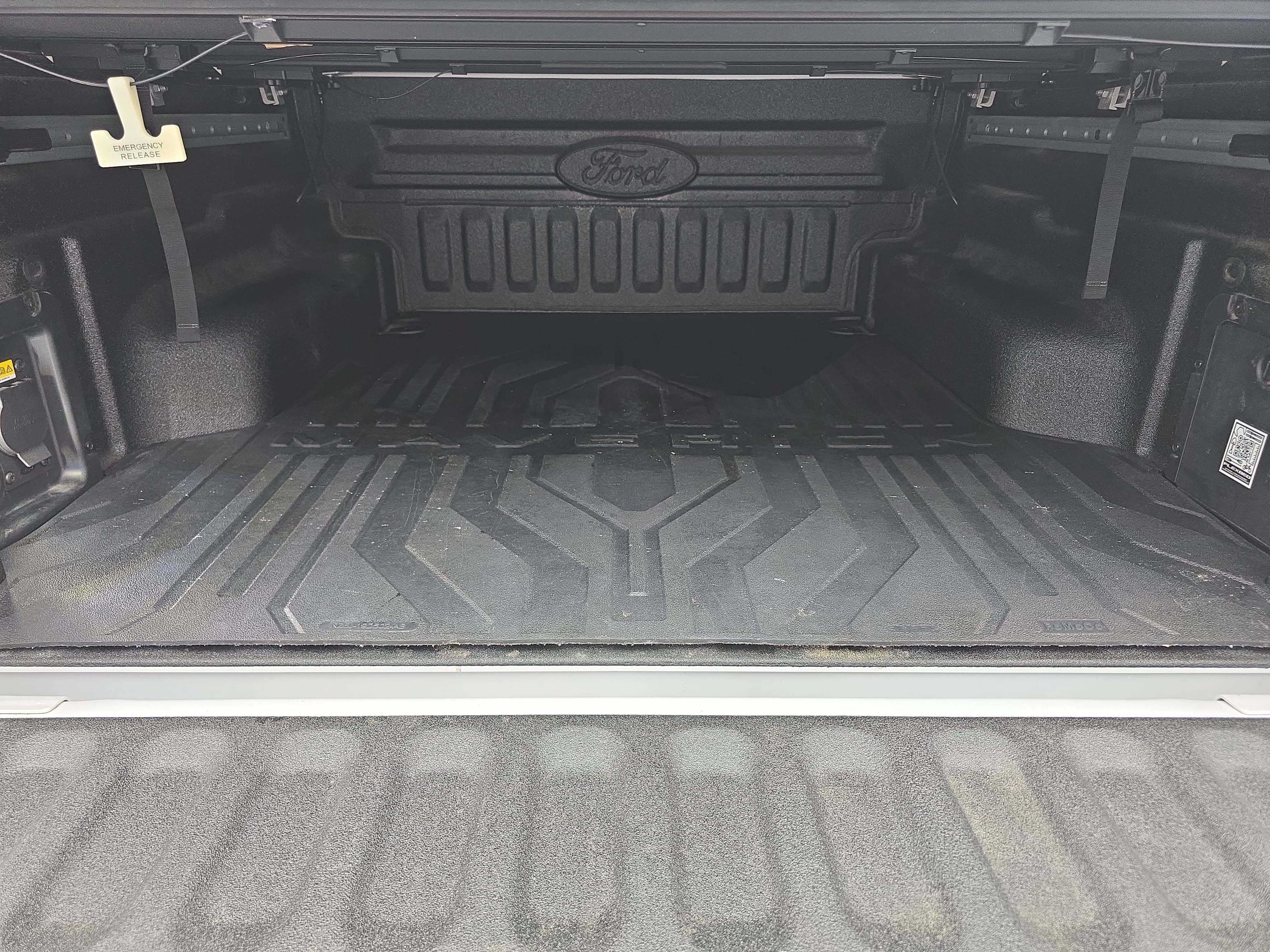 Used 2024 Ford Maverick Lariat FWD image 12
