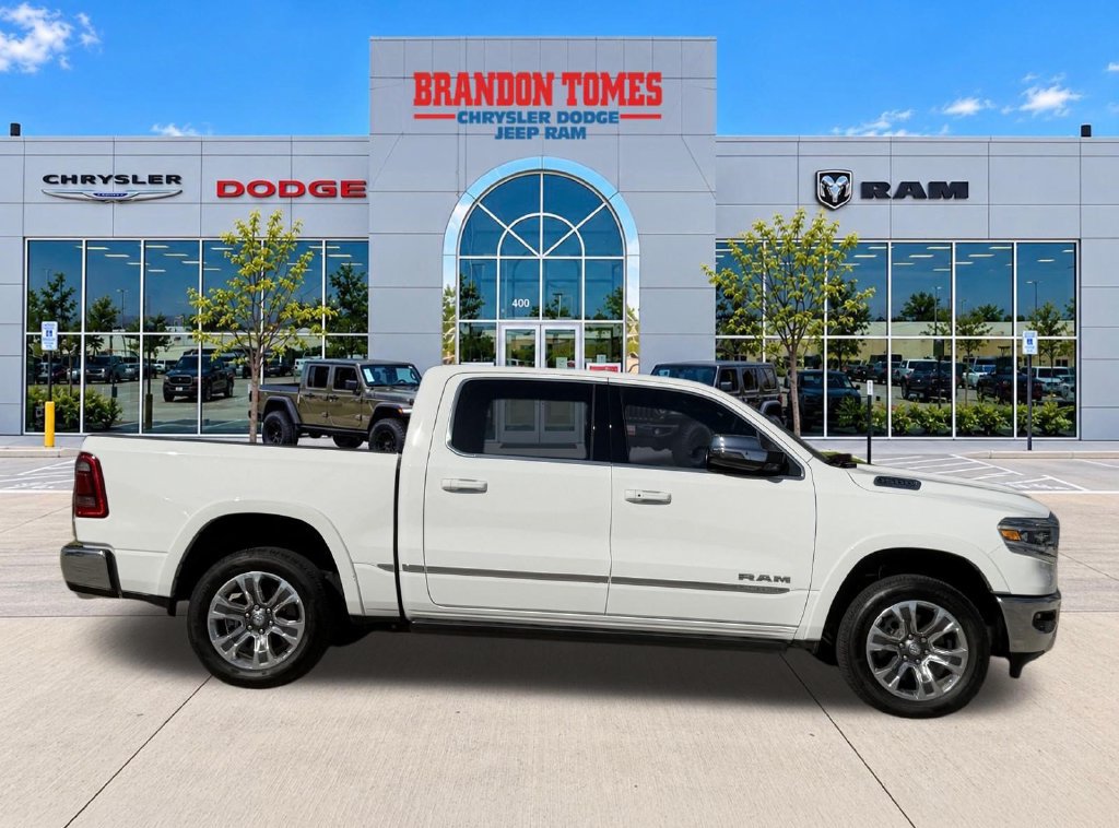Used 2023 RAM 1500 Limited AWD/4WD image 3