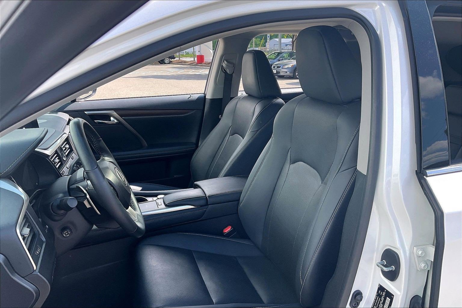 Used 2022 Lexus RX 350 AWD w/ Premium Package image 30